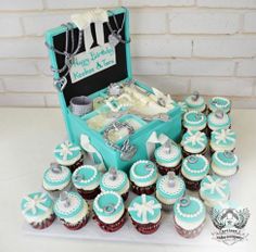 Tiffany Jewelry Box Birthday Cake