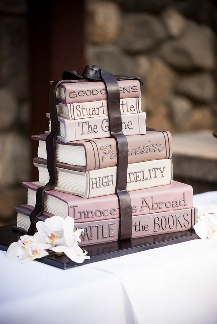 Wedding Cakes That Look Like Books