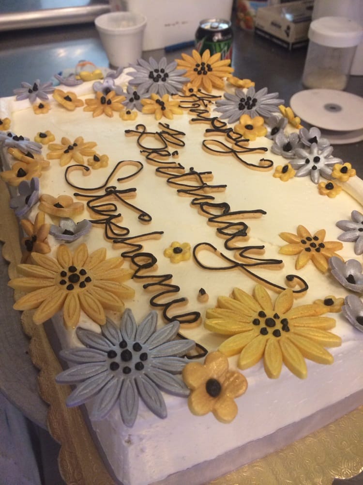 Yellow and White Sheet Cake Flowers