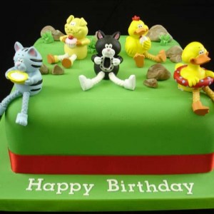 Animal Shaped Birthday Cakes