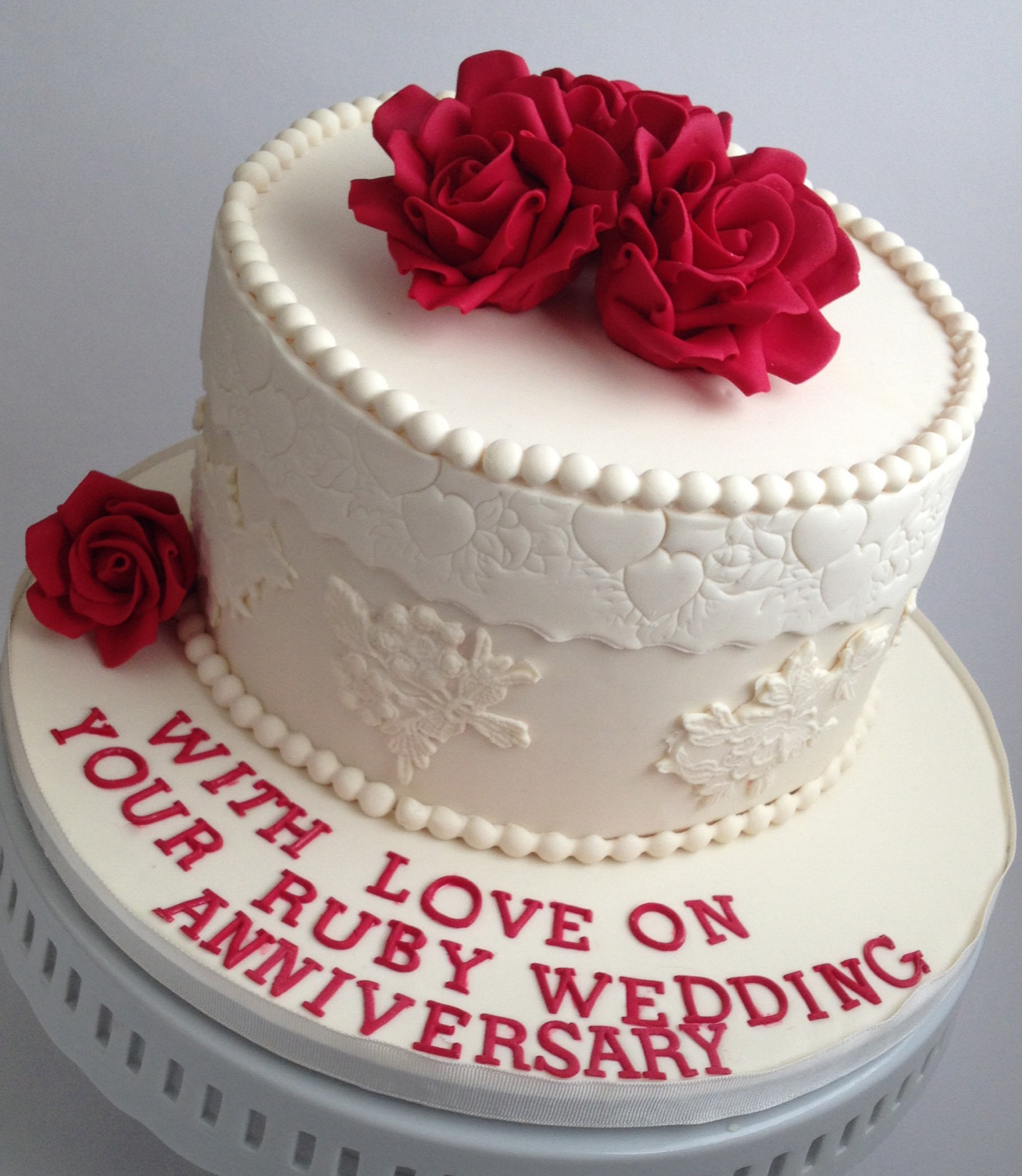 Anniversary Cake with Roses