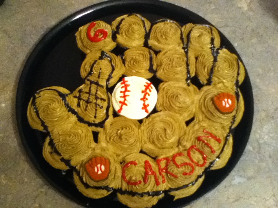 Baseball Glove Cupcake Cake