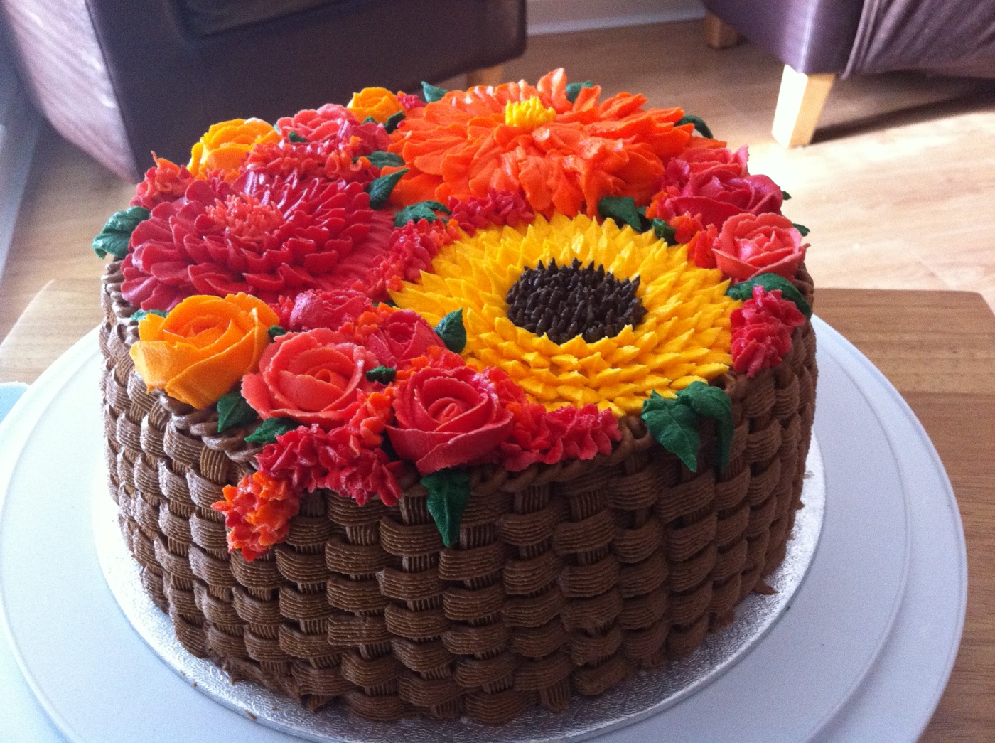 Cake Decorating Ideas with Buttercream Flowers