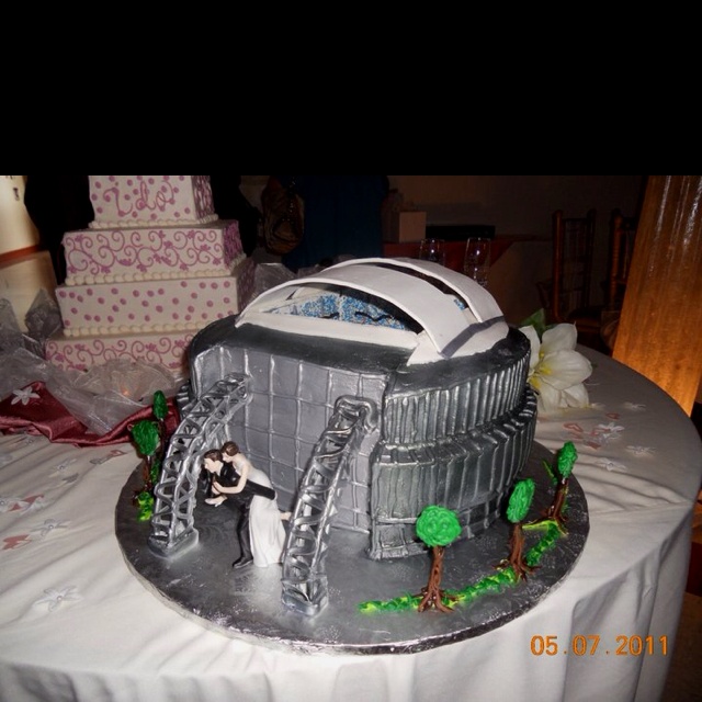 Dallas Cowboys Stadium Grooms Cake