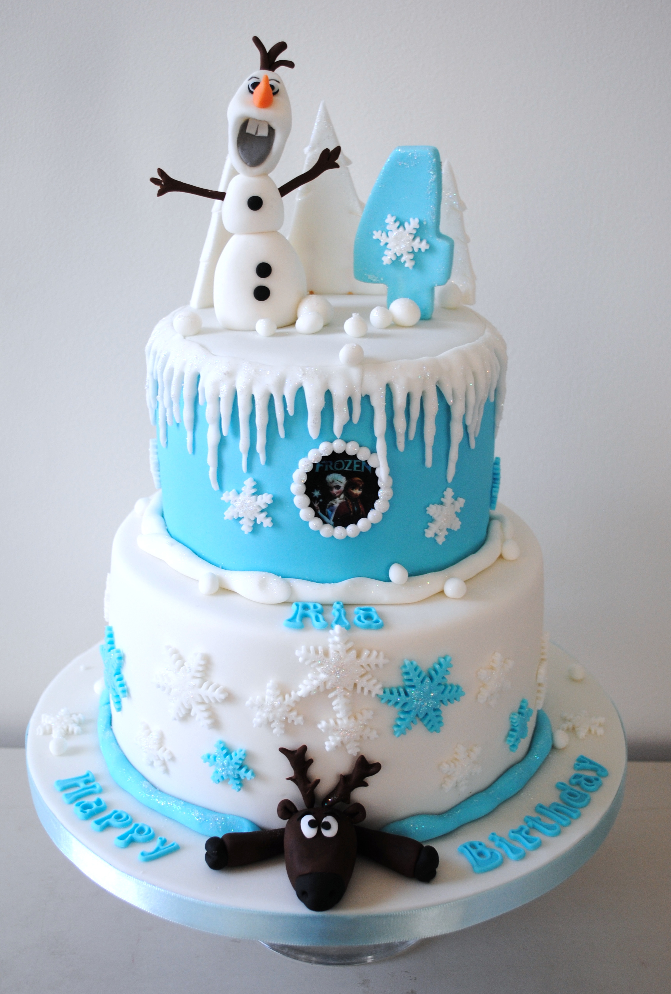 Disney Frozen Birthday Cake