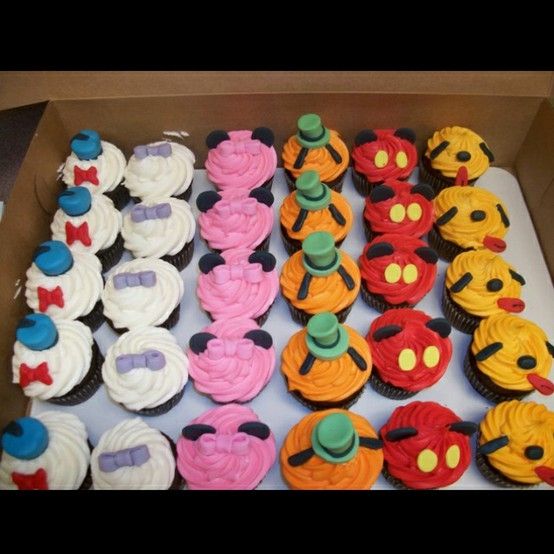 Disney Mickey Mouse Cupcakes