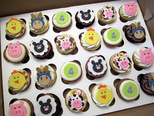 Farm Animal Birthday Cupcakes