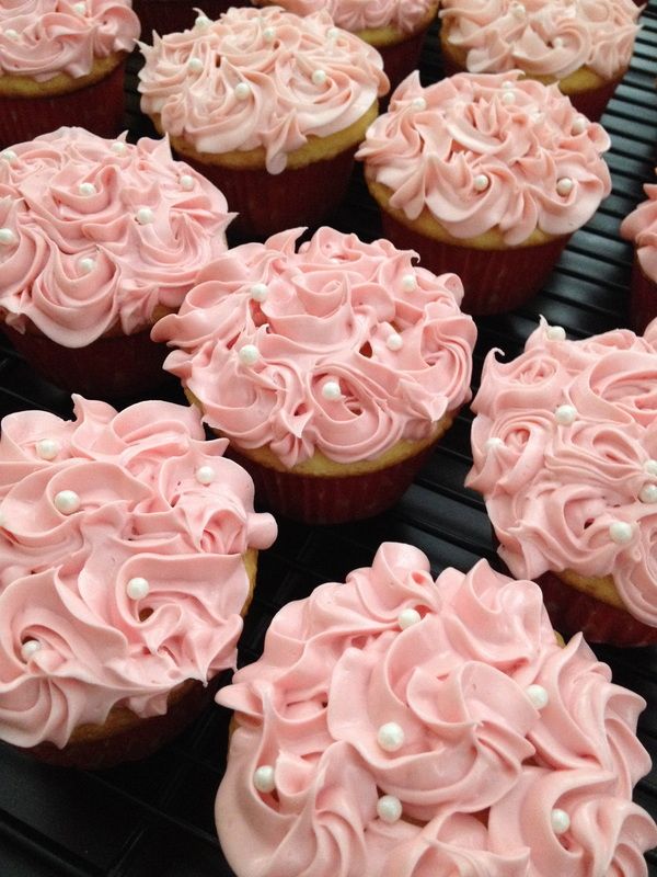 Rose Gold Cupcakes Design