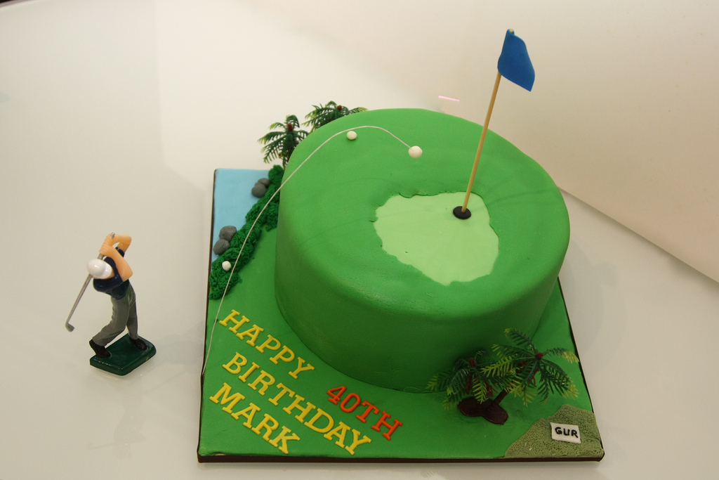 Happy Birthday Golf Theme Cake