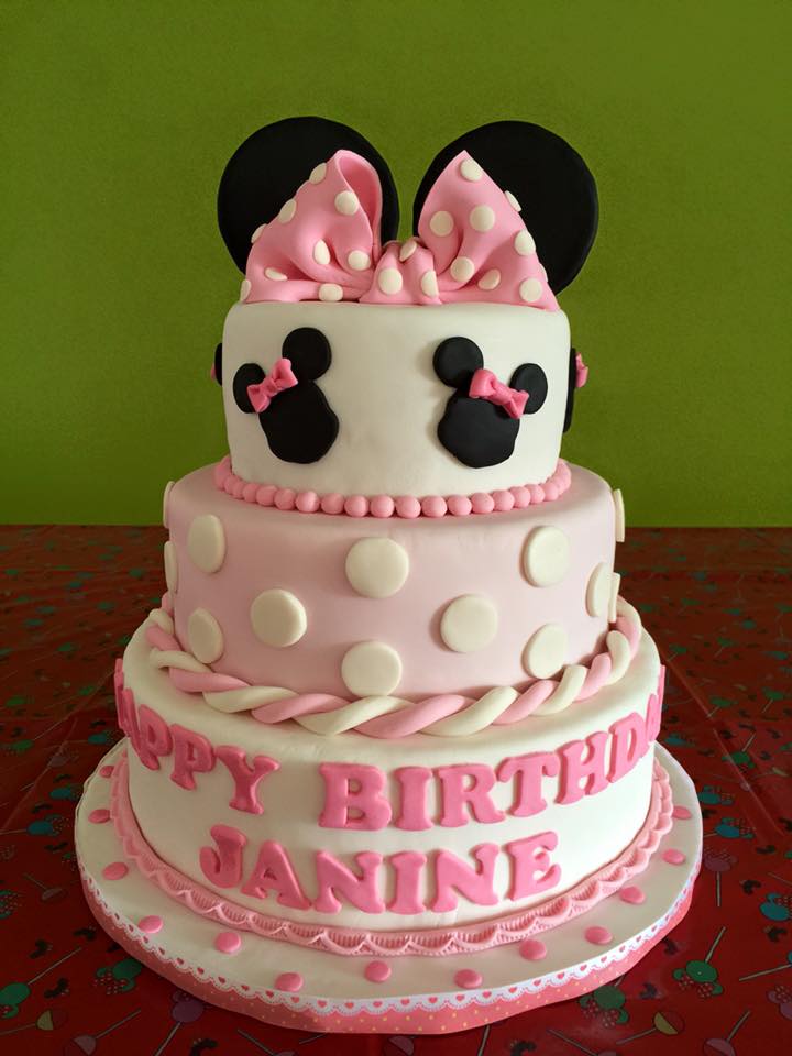 Minnie Mouse Birthday Cake