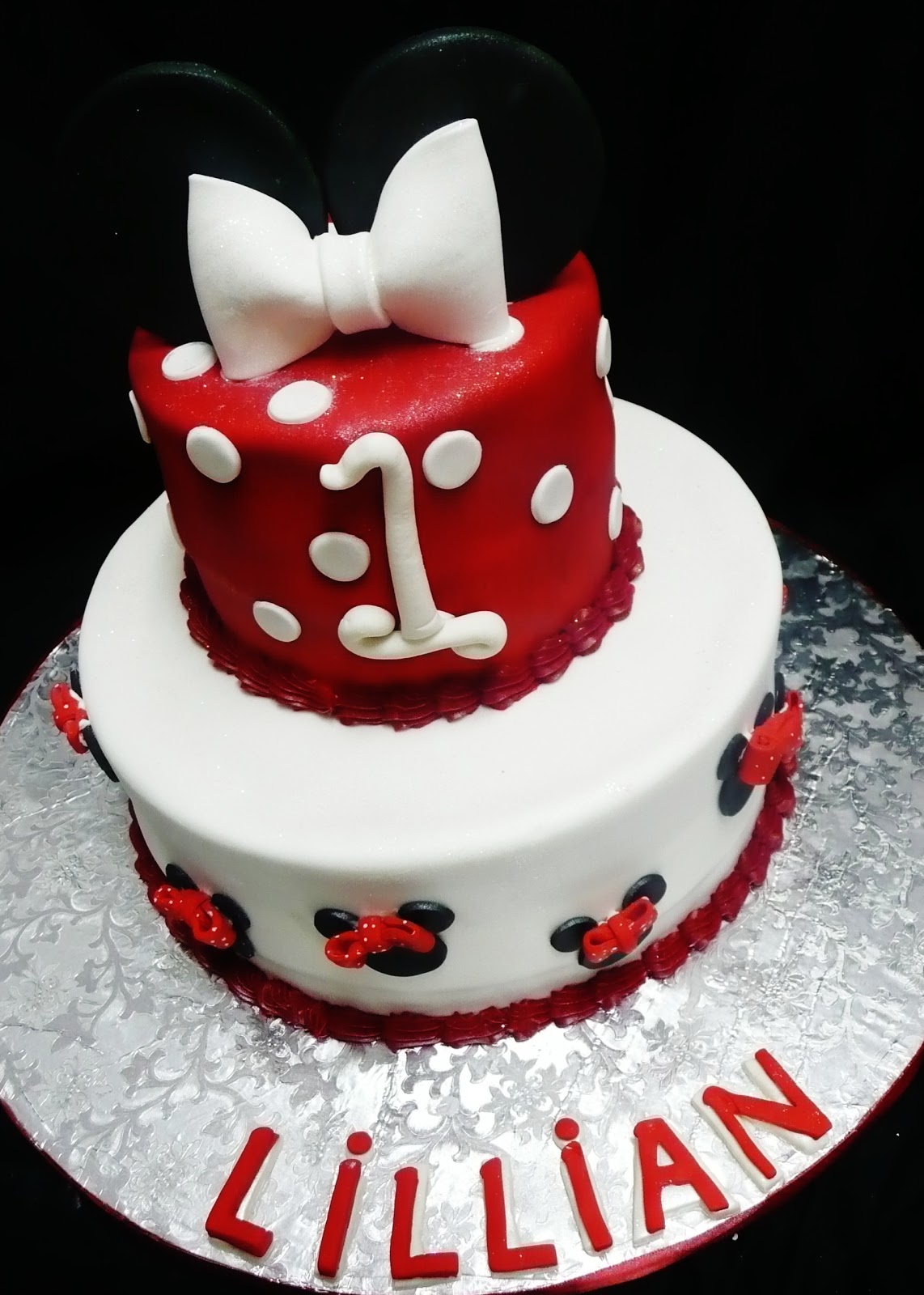 Minnie Mouse Themed 1st Birthday Cake