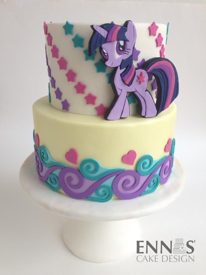 My Little Pony Twilight Sparkle Cake