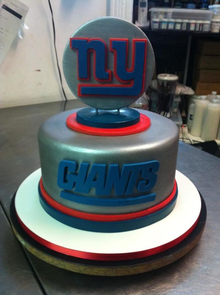 NY Giants Cake