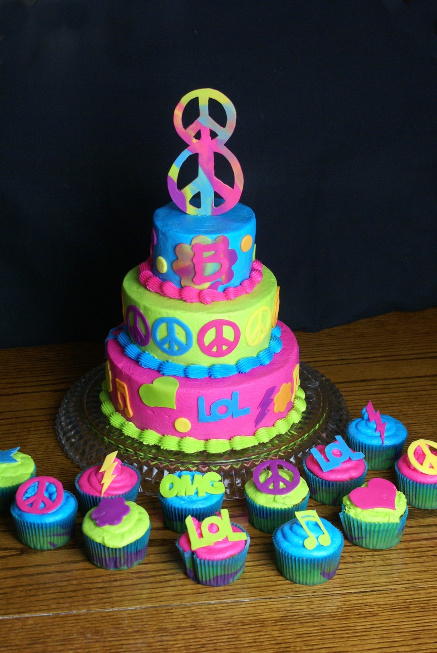 11 Photos of Hearts And Peace Sign Birthday Cakes For Girls