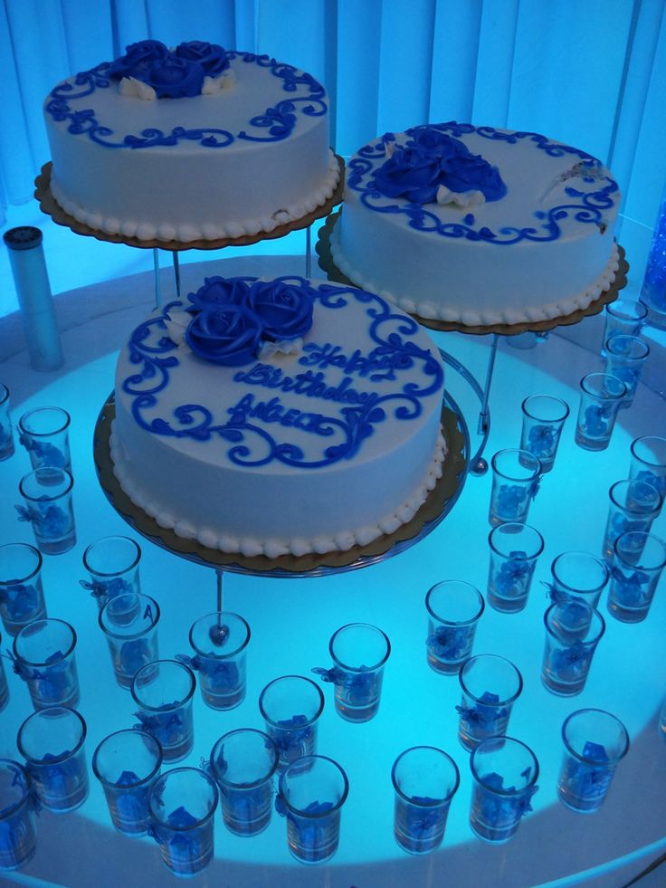 9 Photos of Royal Blue 18th Birthday Cakes