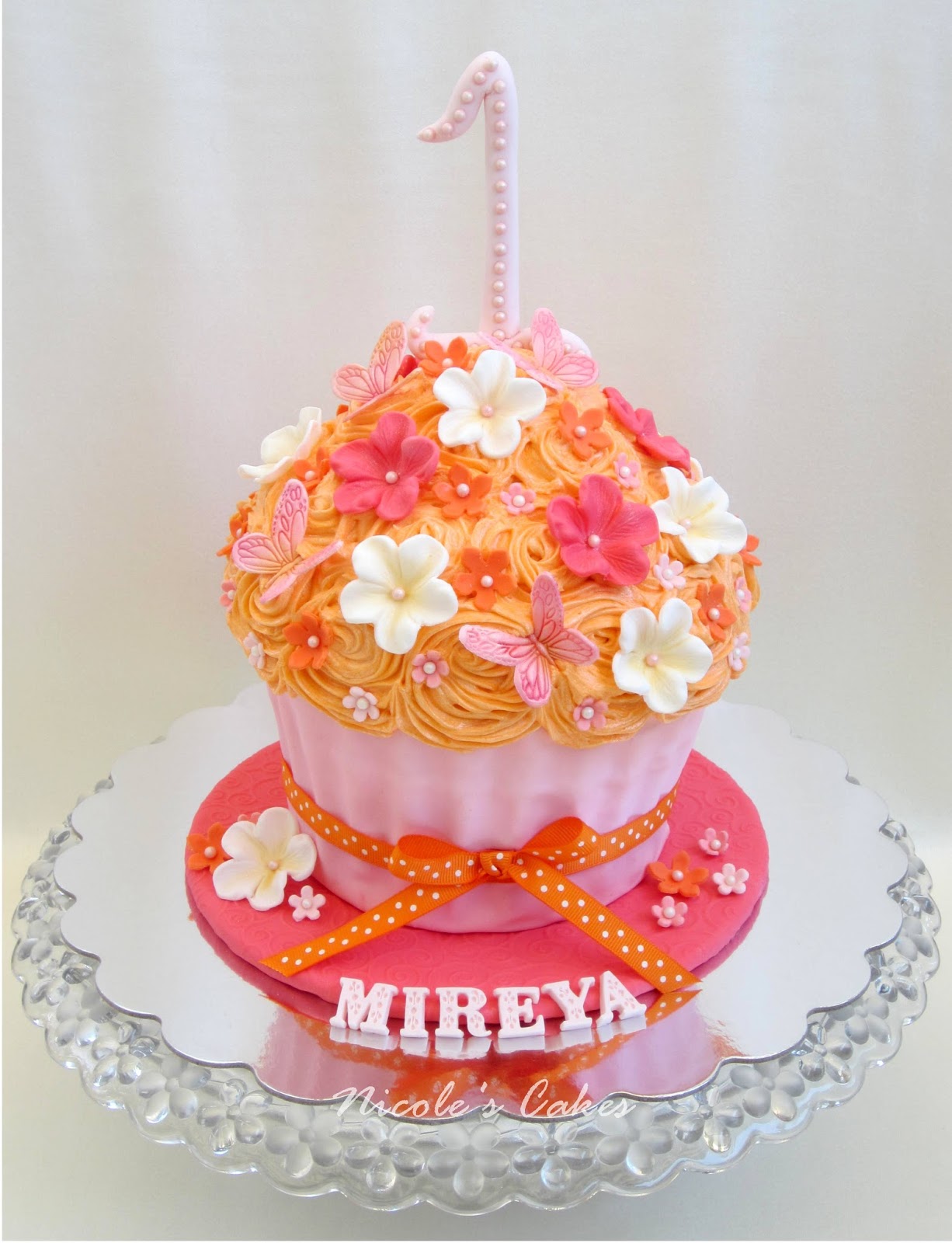 1st Birthday Giant Cupcake Cake