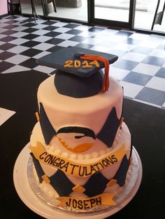 Georgia Southern Graduation Cake