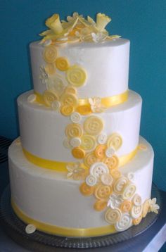 Yellow Daffodil Cake