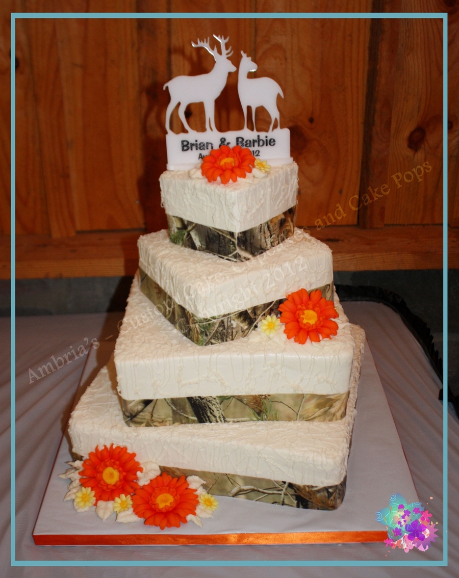 10 Photos of Hunting Engagement Cakes With Icing Design