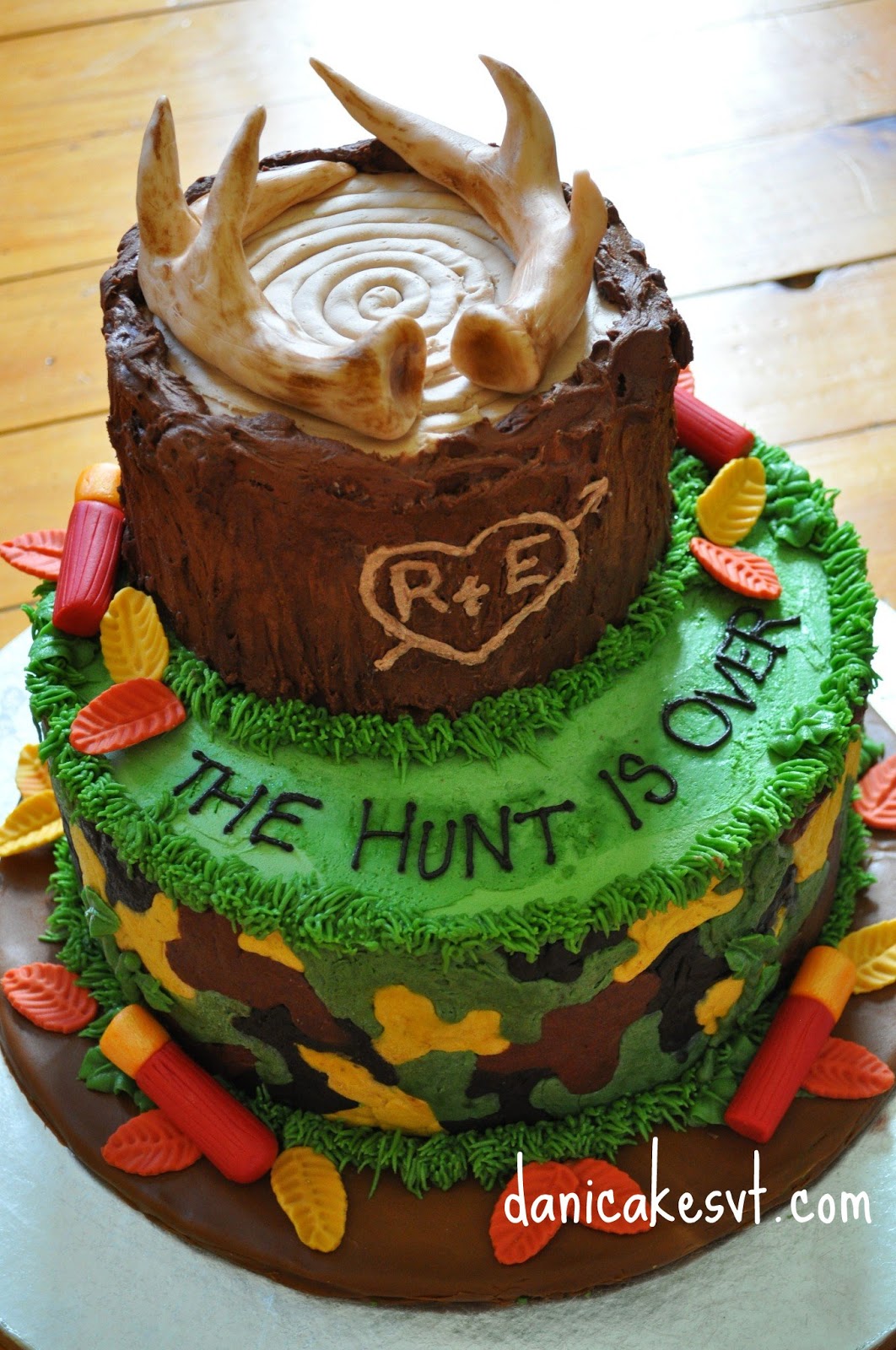 Hunting Themed Grooms Cake