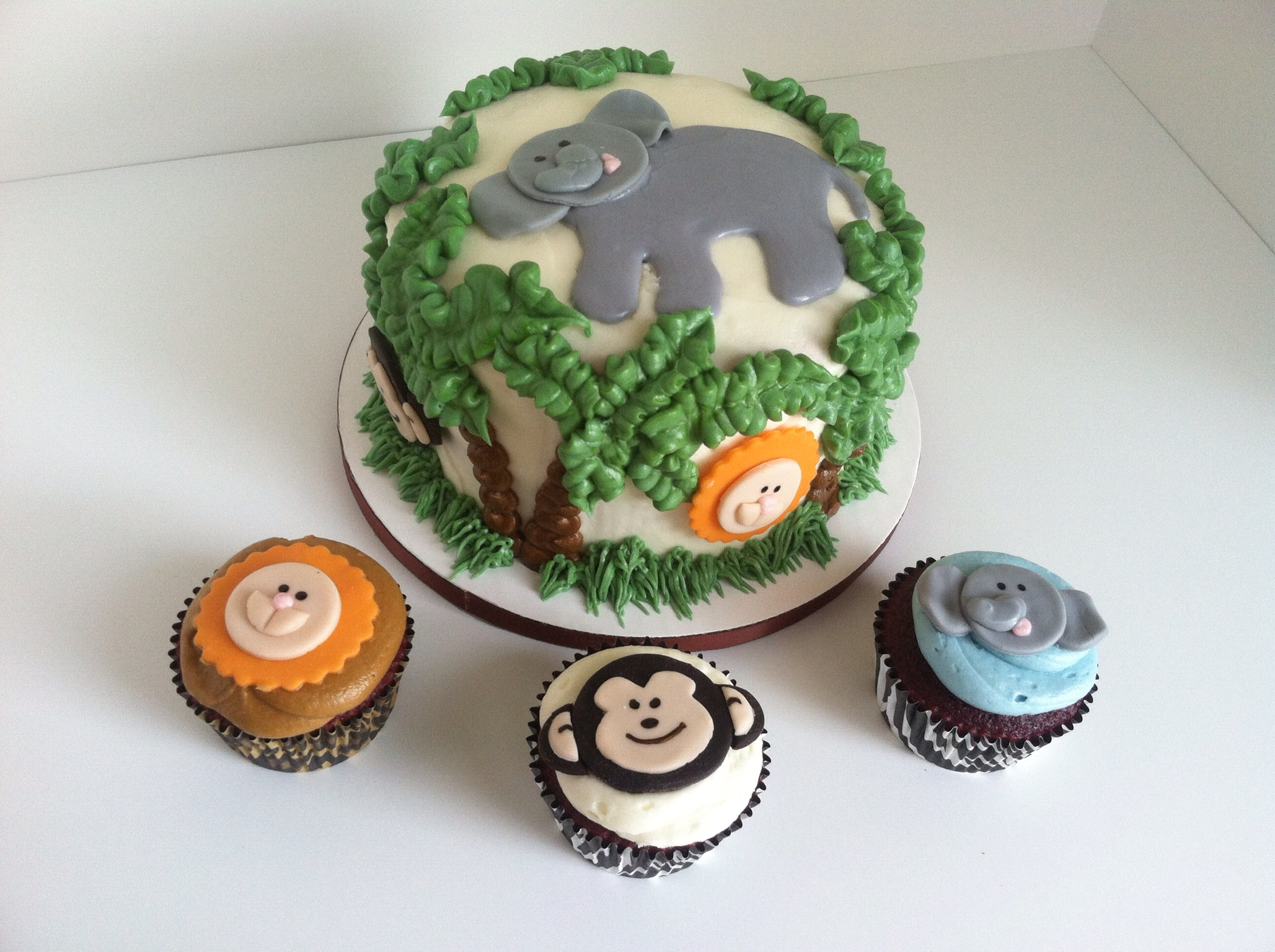 Jungle Theme Baby Shower Cake and Cupcakes