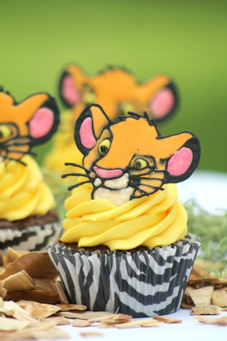 Lion King Cupcake Cake