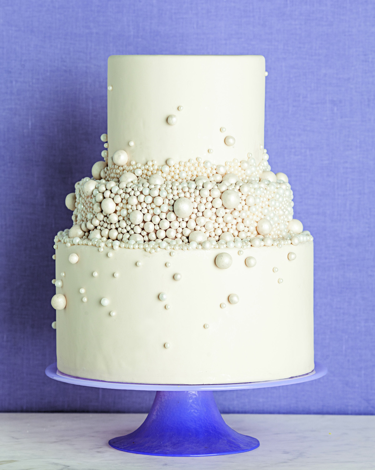 9 Cakes Decorated With Candy Pearl Photo White Wedding Cake With