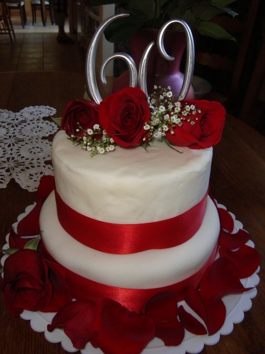 60th Wedding Anniversary Cake