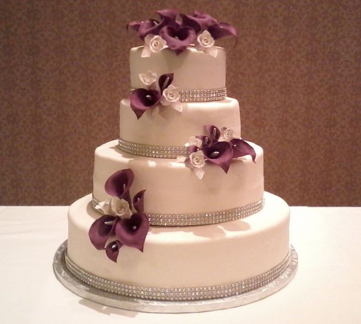 Calla Lily Wedding Cake Design