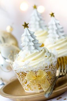 Christmas Tree Cupcakes