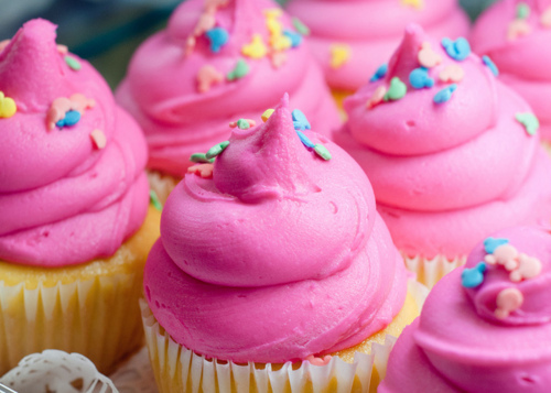 Cute Pretty Pink Cupcakes