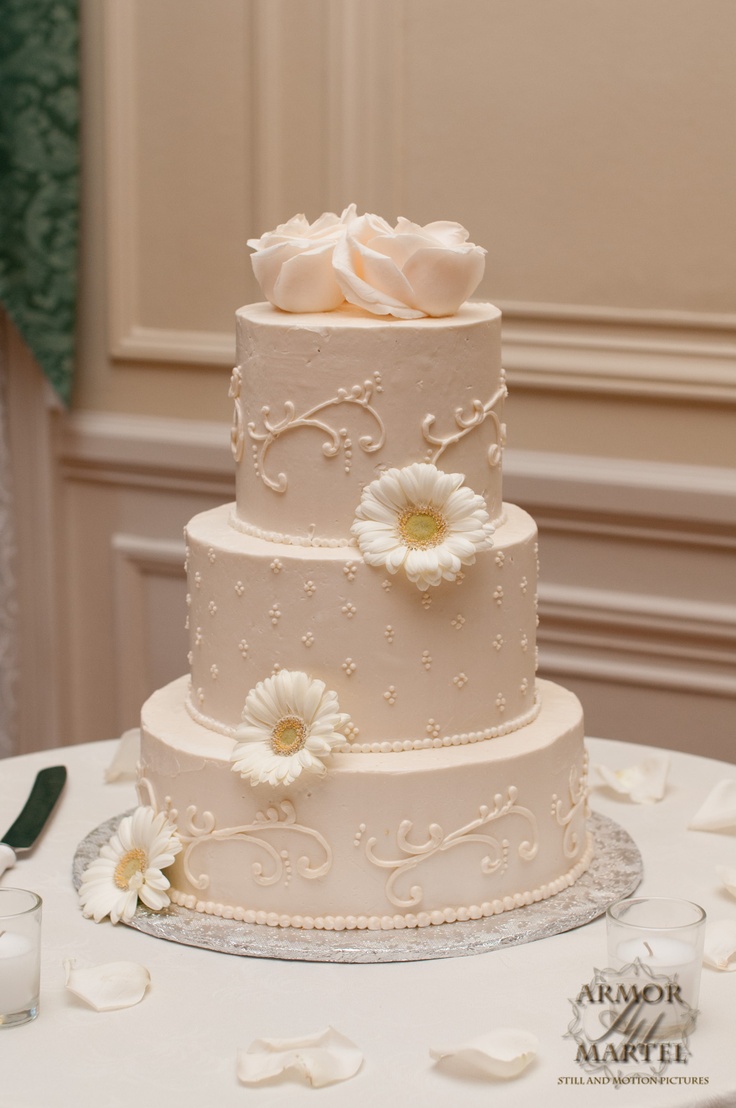 11 Elegant Wedding Cakes Buttercream With Piping And Scroll Work Photo ...