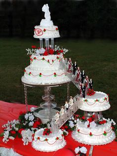 Wedding Cakes with Fountains