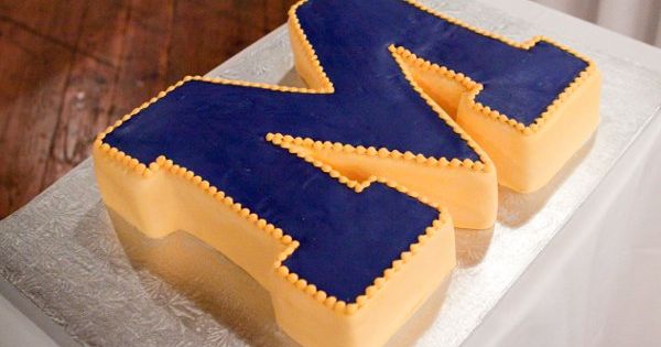 University of Michigan Cake Ideas