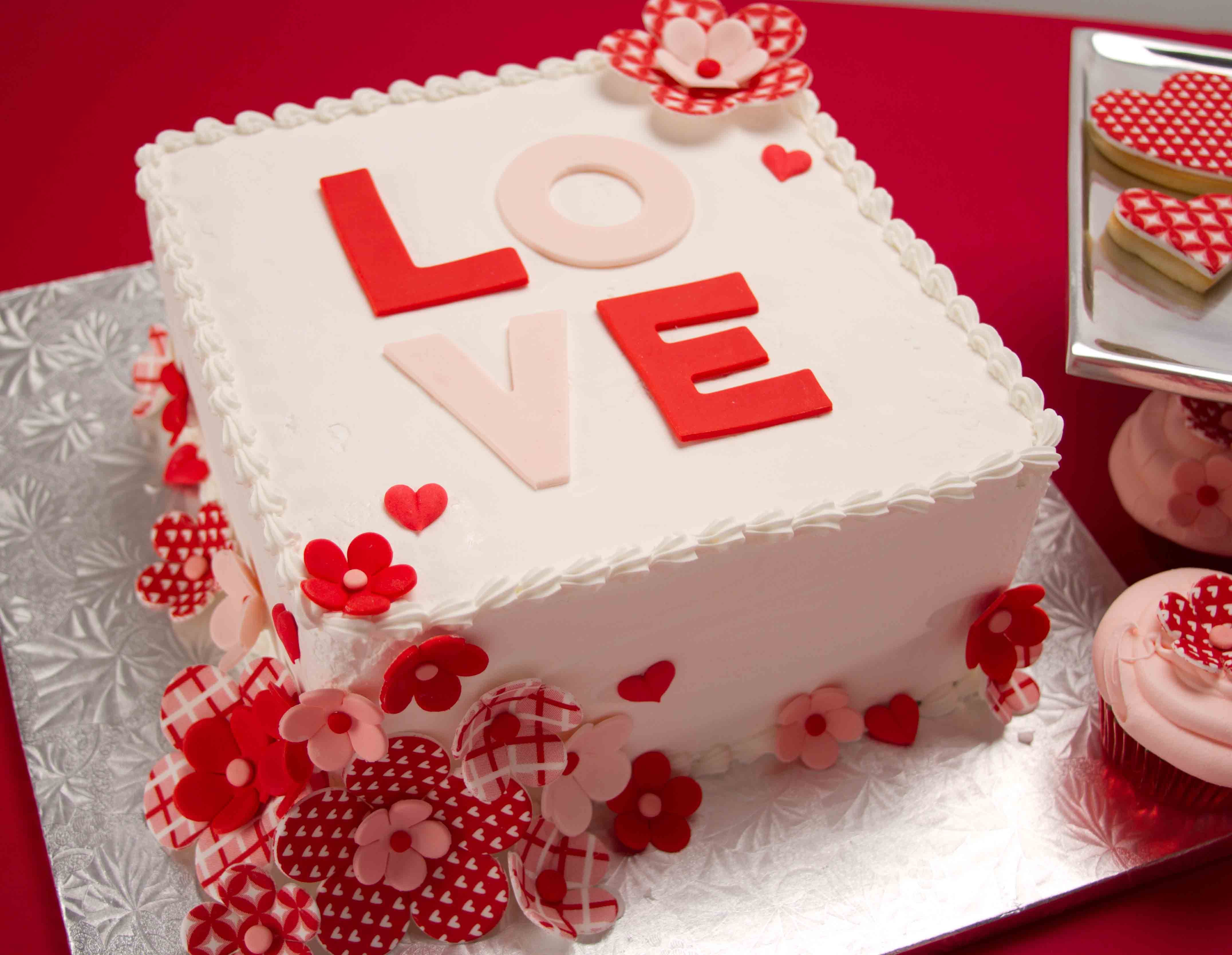 Valentine Cake