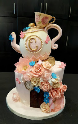 Alice in Wonderland Birthday Cake