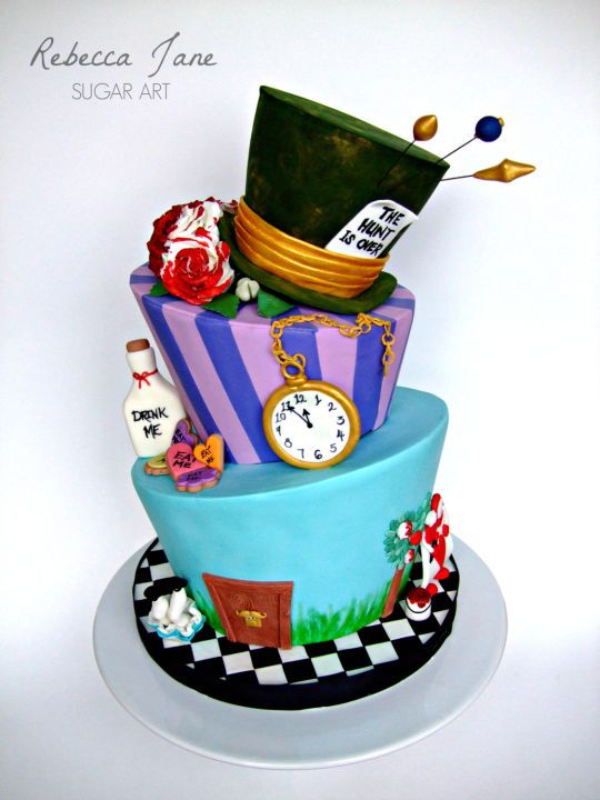 Alice Wonderland Cake