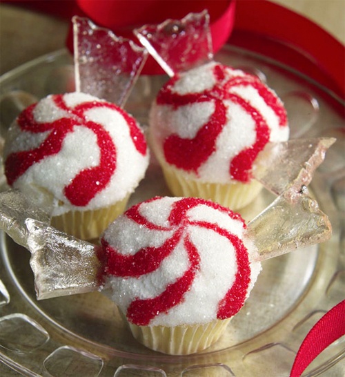 Christmas Peppermint Swirl Cupcakes