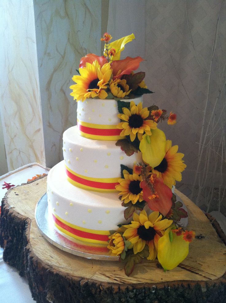 Fall Themed Wedding Cake