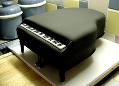 7 Photos of Piano Groom S Cakes