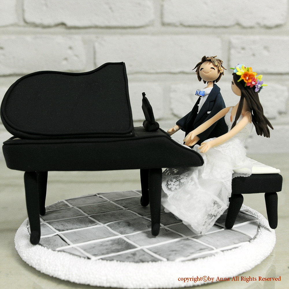 Piano Wedding Cake Topper