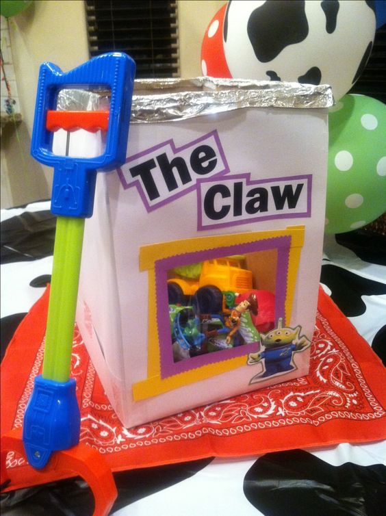 Toy Story Claw Game