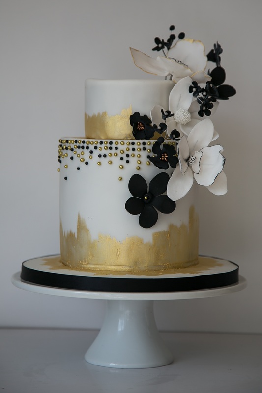 Black and White 2 Tier Wedding Cakes