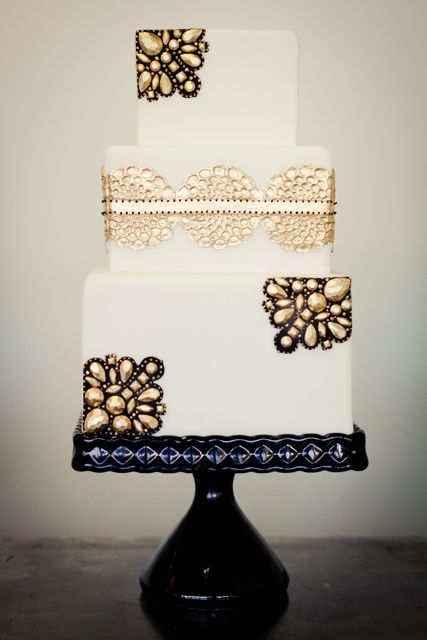 Black and White Gold Wedding Cake