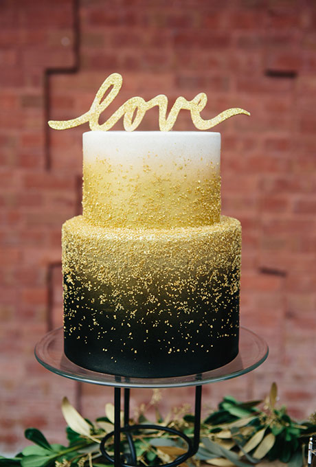 Black & Gold Wedding Cake