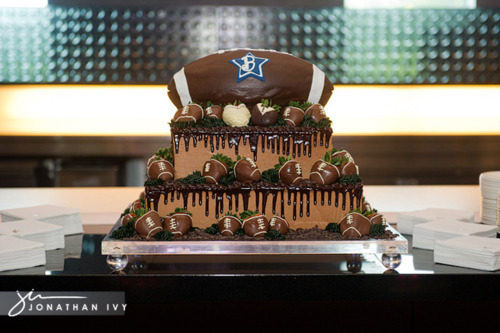 Dallas Cowboys Wedding Cake