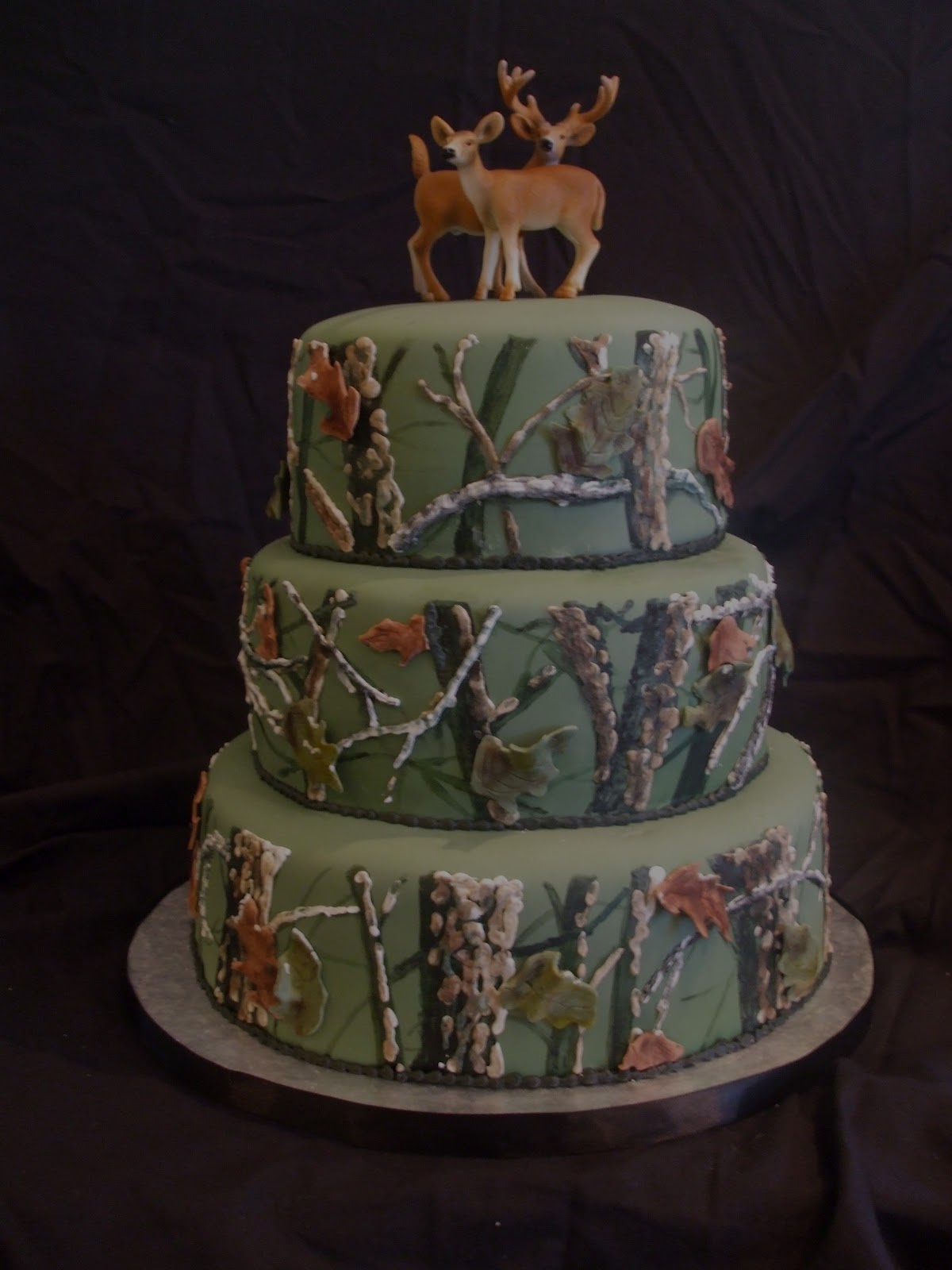 Deer Hunting Groom Cake Ideas