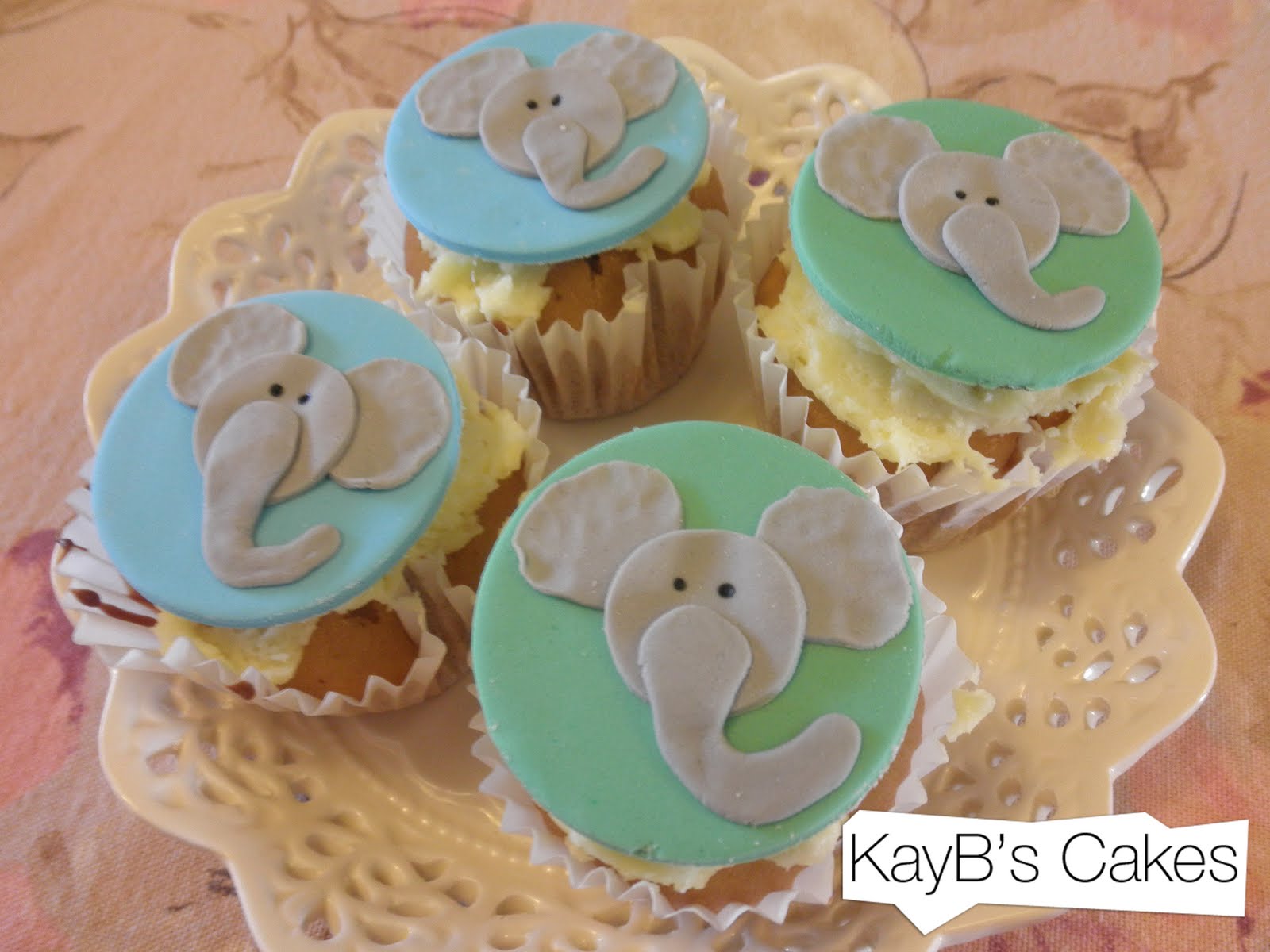 10 Photos of Elephant Birthday Cupcakes