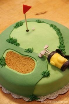 Golf Retirement Cake