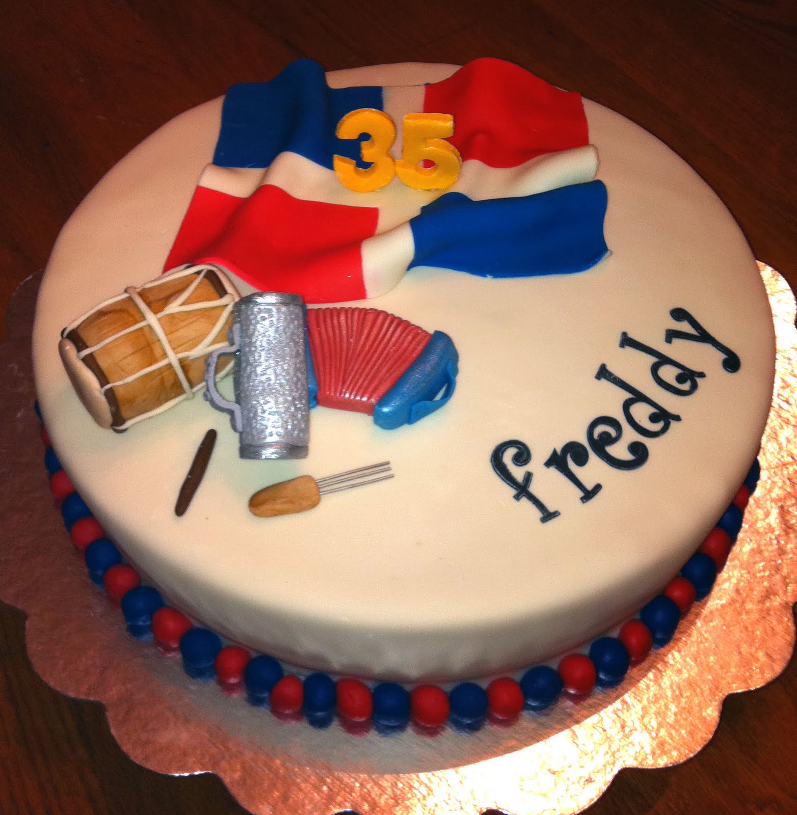 Happy Birthday Dominican Cake